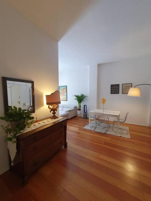 Daisy Apartment - City Center La Spezia Exterior foto