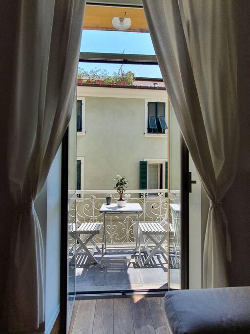 Daisy Apartment - City Center La Spezia Exterior foto